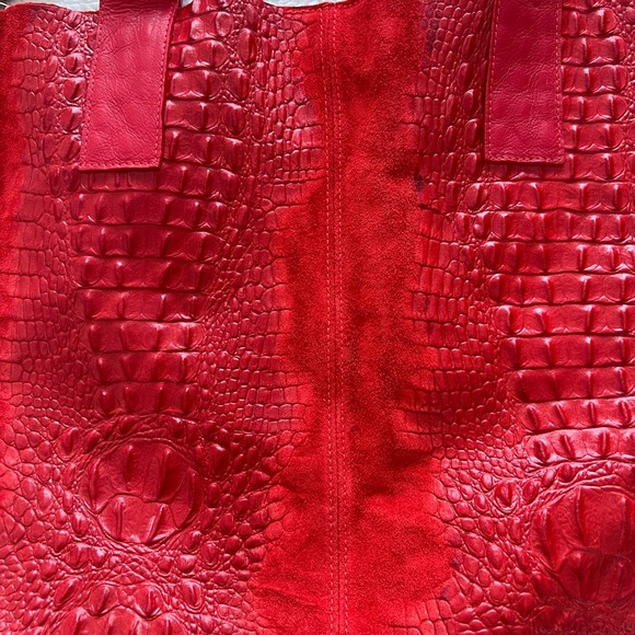 Roberta M red leather bag. - Picture 2 of 3